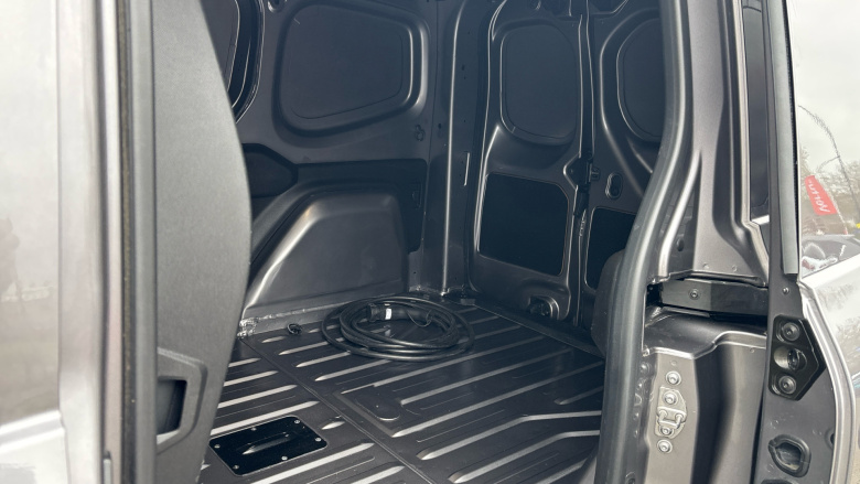 Renault Kangoo L1 E-Tech ML19 90kW 44kWh Advance Van Auto